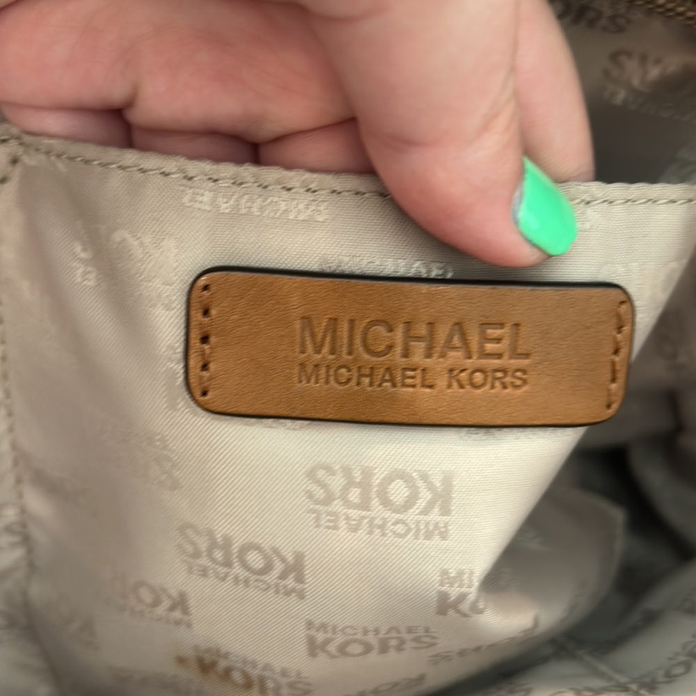 MICHAEL Michael Kors Beige and Brown Shoulder Bag - Picture 6 of 8